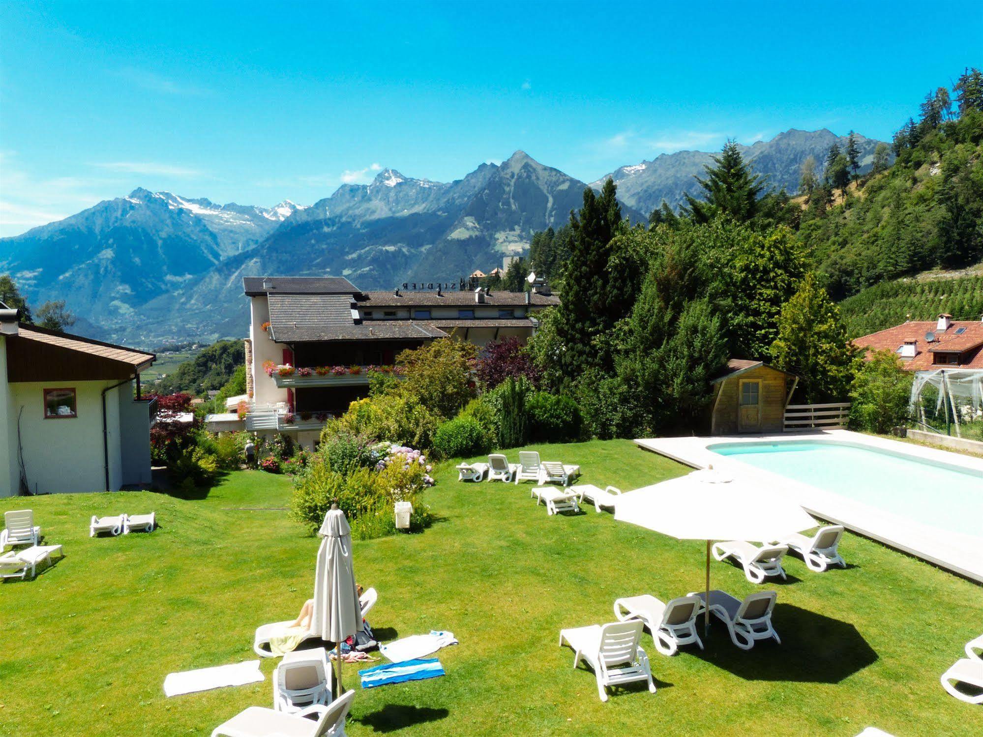 Prinz Rudolf Smart Hotel Merano Exterior foto